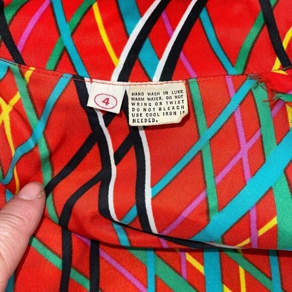 Youth Guild Vintage 70s Shirt Size 4 XS Red Fitted Statement Collar Union Label - Picture 12 of 12